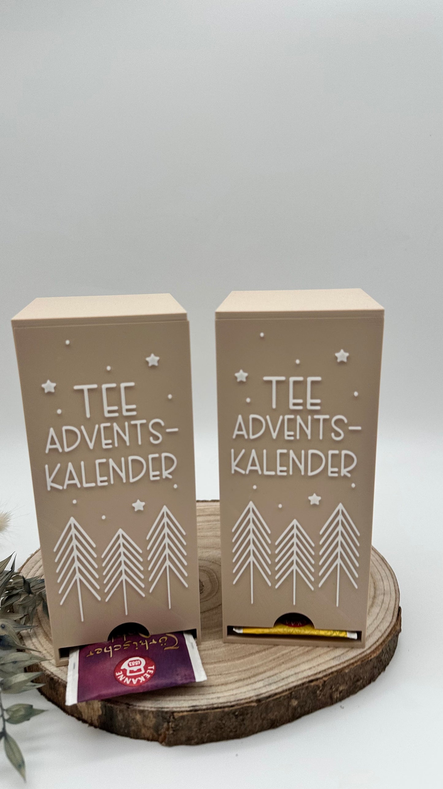 Handgemachter Adventskalender für Teeliebhaber – individuell befüllbar in Wunschfarbe